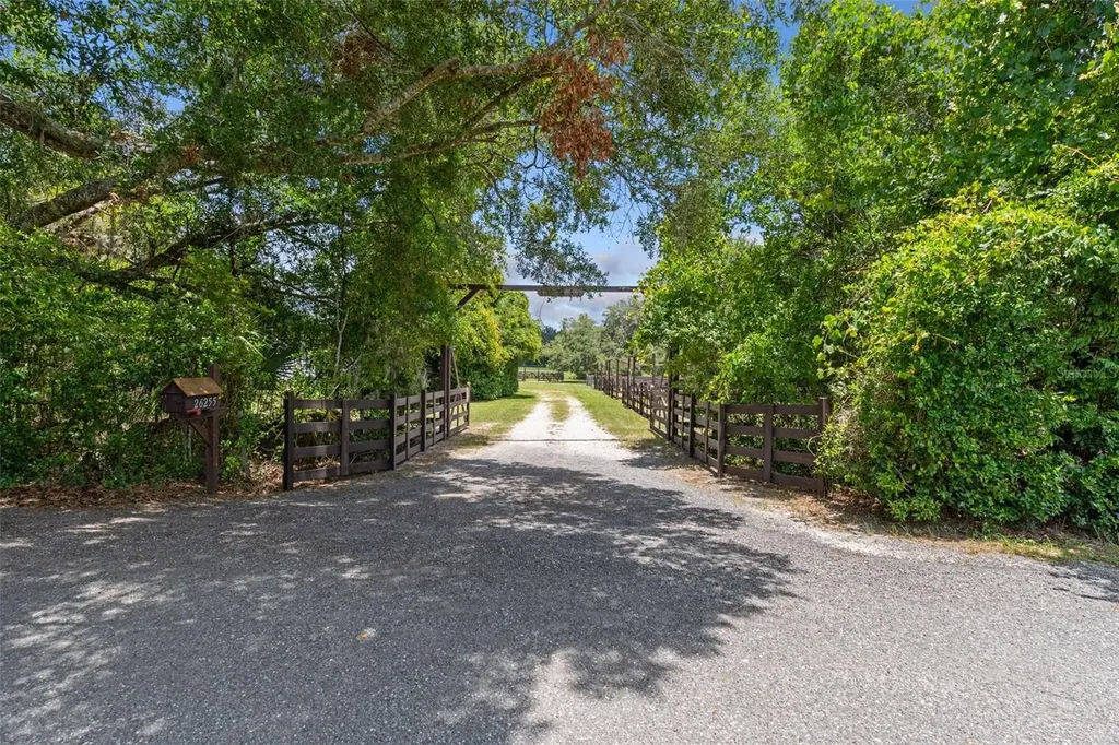 26255 Lambeth Road Brooksville FL 34601