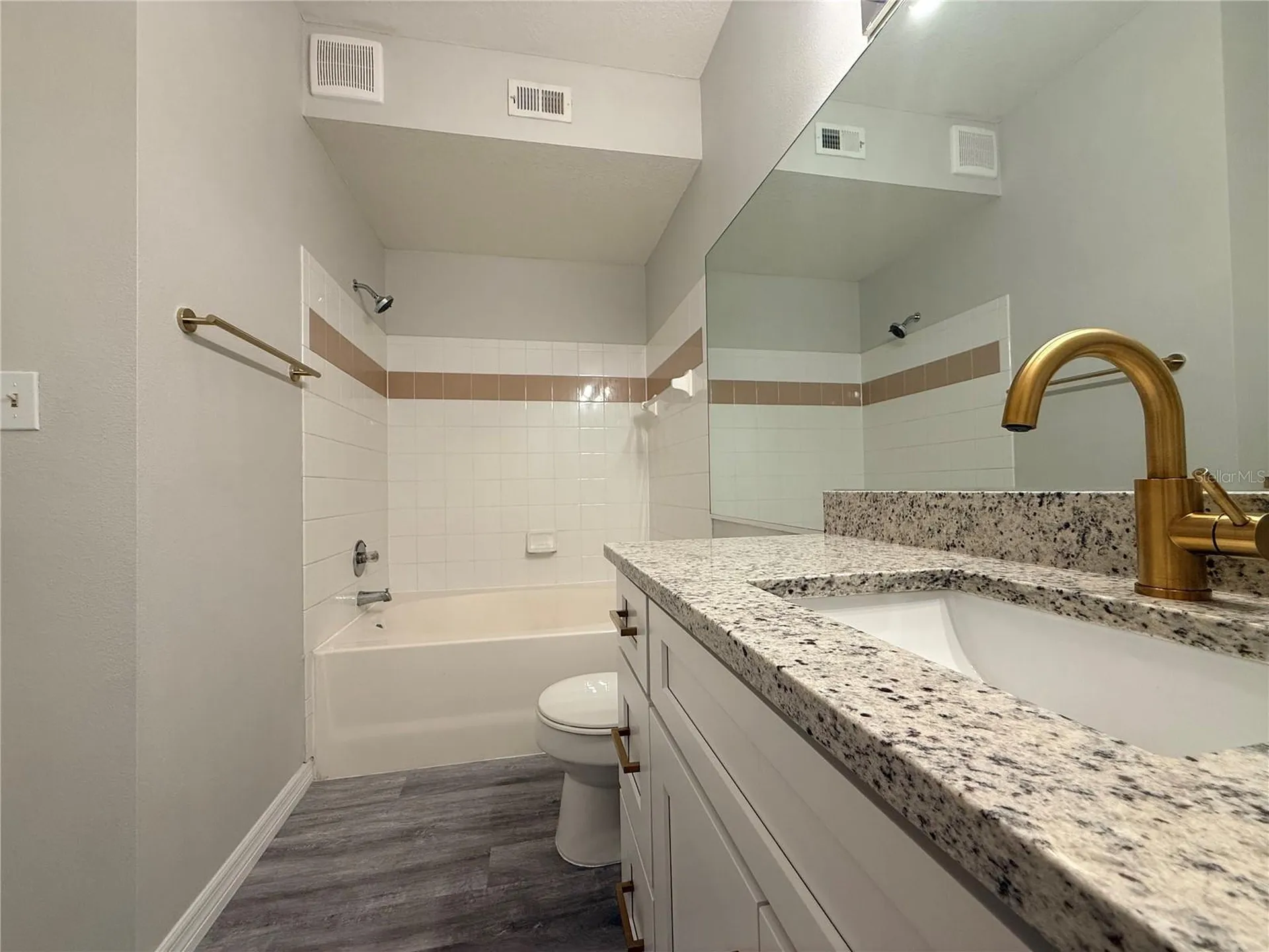 5618 Pinnacle Heights Circle Tampa FL 33624