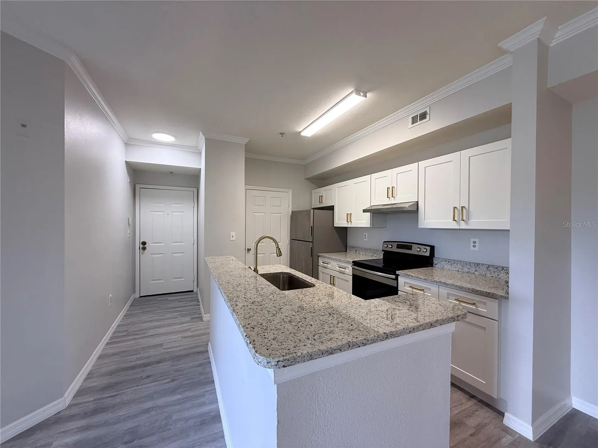 5618 Pinnacle Heights Circle Tampa FL 33624