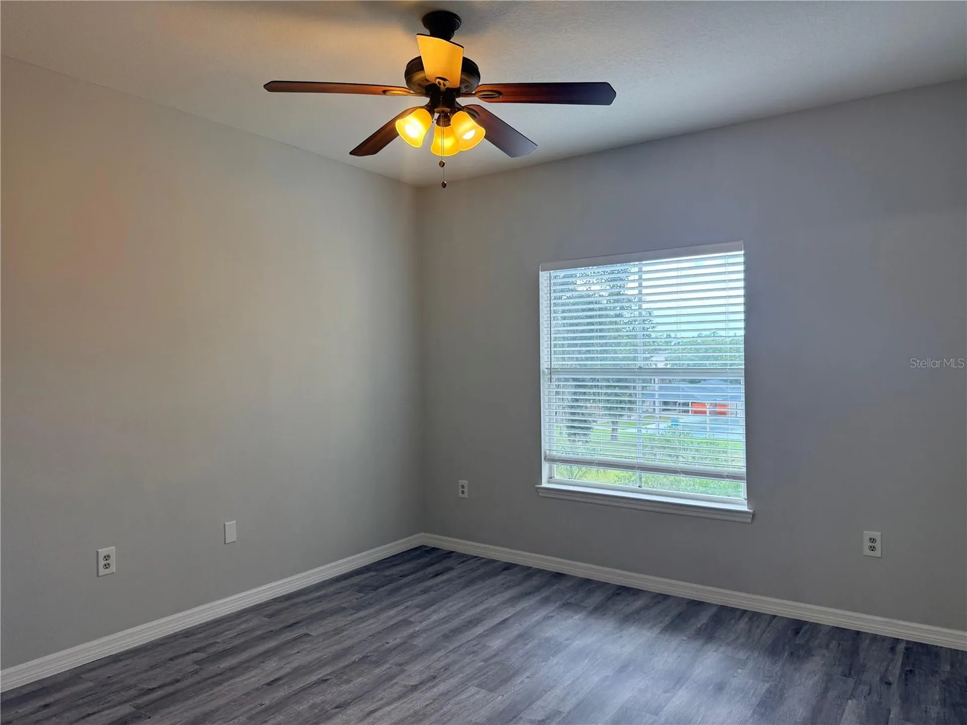 5618 Pinnacle Heights Circle Tampa FL 33624