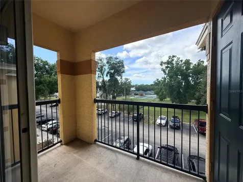 5618 Pinnacle Heights Circle Tampa FL 33624