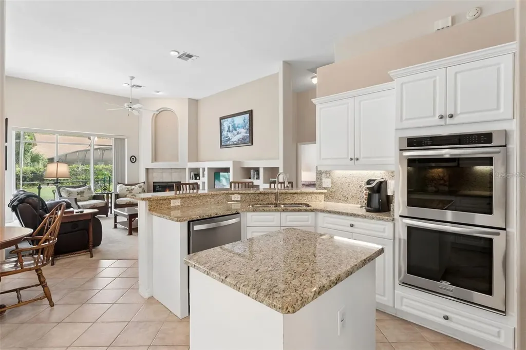 3865 Winding Lake Circle Orlando FL 32835