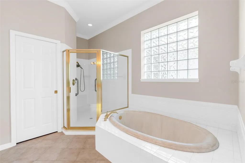 3865 Winding Lake Circle Orlando FL 32835