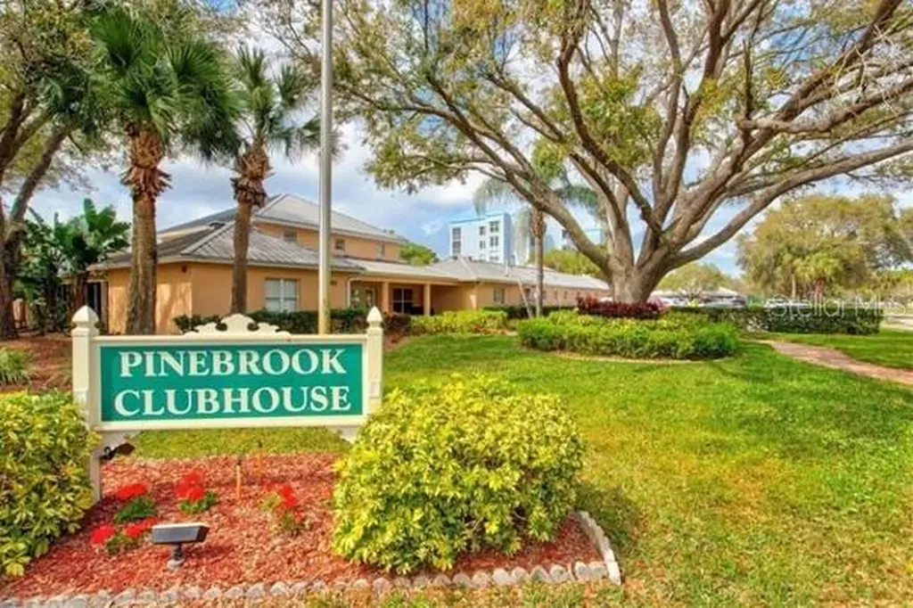 3780 Pinebrook Circle Bradenton FL 34209