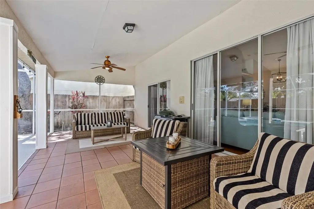 1090 Rolling Oaks Avenue Tarpon Springs FL 34689