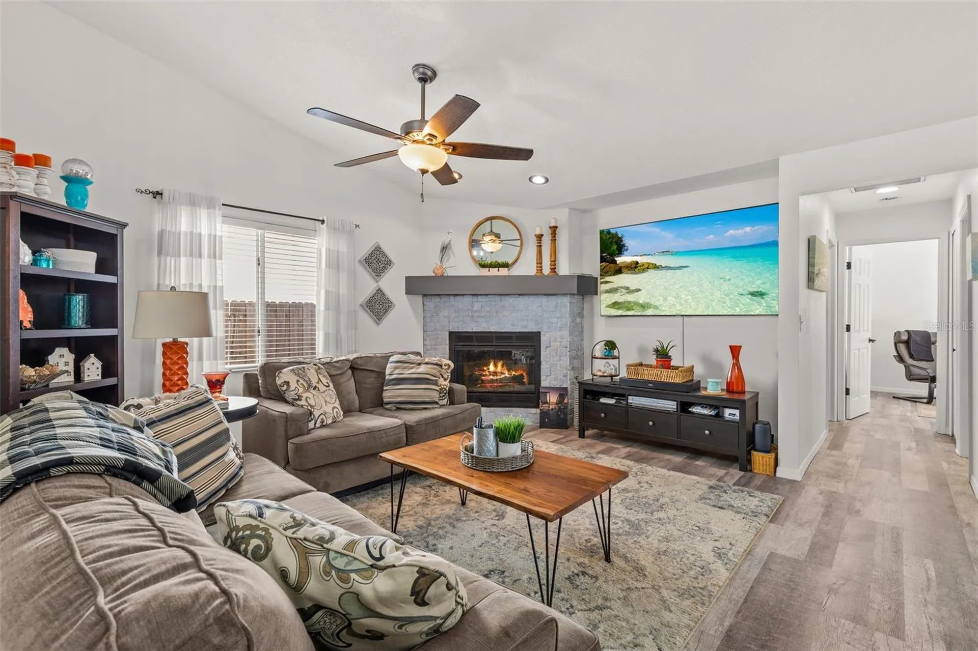 1090 Rolling Oaks Avenue Tarpon Springs FL 34689