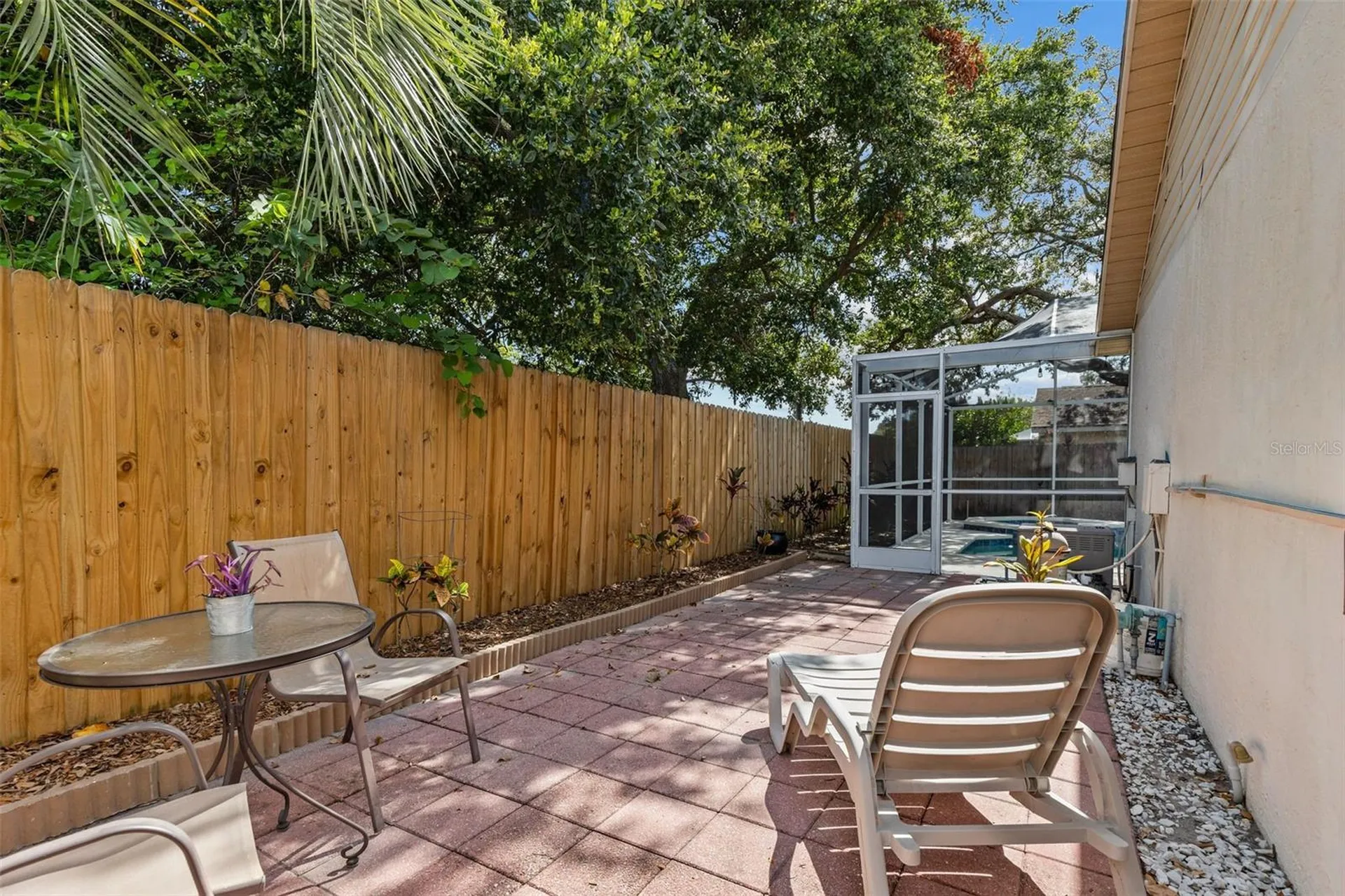 1090 Rolling Oaks Avenue Tarpon Springs FL 34689