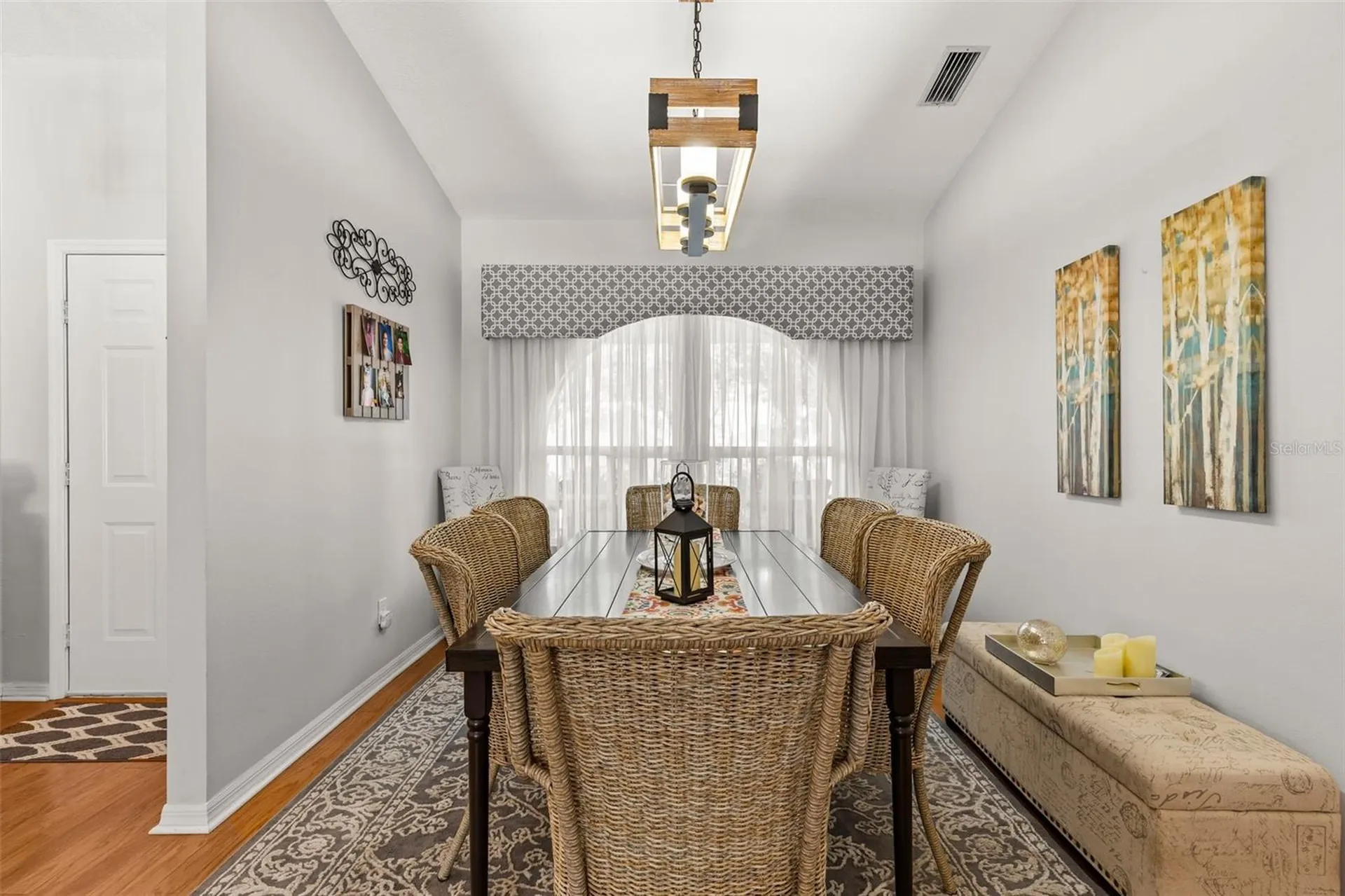 1090 Rolling Oaks Avenue Tarpon Springs FL 34689