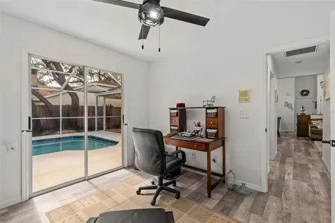 1090 Rolling Oaks Avenue Tarpon Springs FL 34689