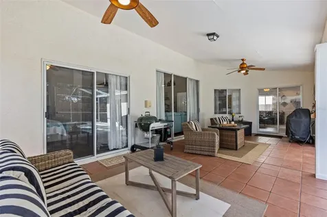 1090 Rolling Oaks Avenue Tarpon Springs FL 34689