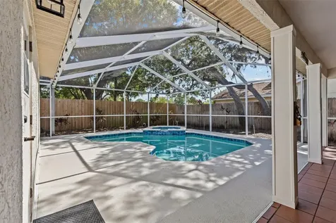 1090 Rolling Oaks Avenue Tarpon Springs FL 34689