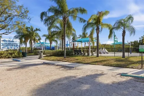1090 Rolling Oaks Avenue Tarpon Springs FL 34689