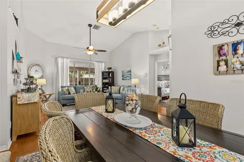 1090 Rolling Oaks Avenue Tarpon Springs FL 34689