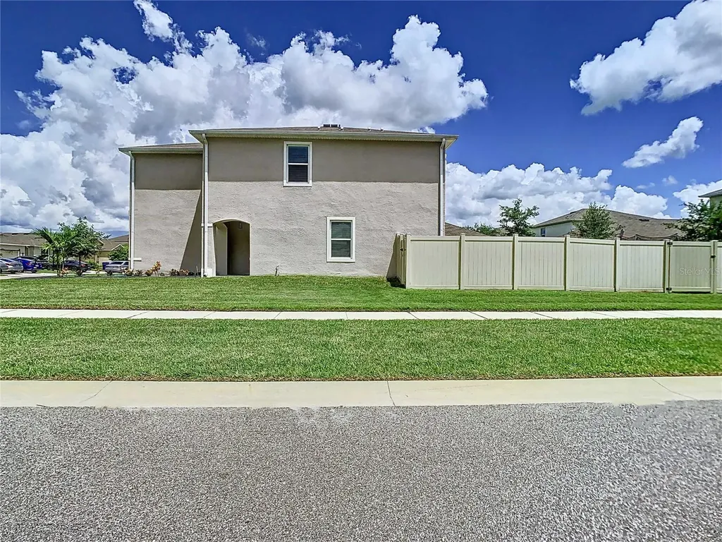 32670 Ansley Bloom Lane Wesley Chapel FL 33543