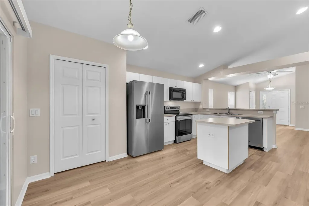 11920 Whisper Creek Drive Riverview FL 33569