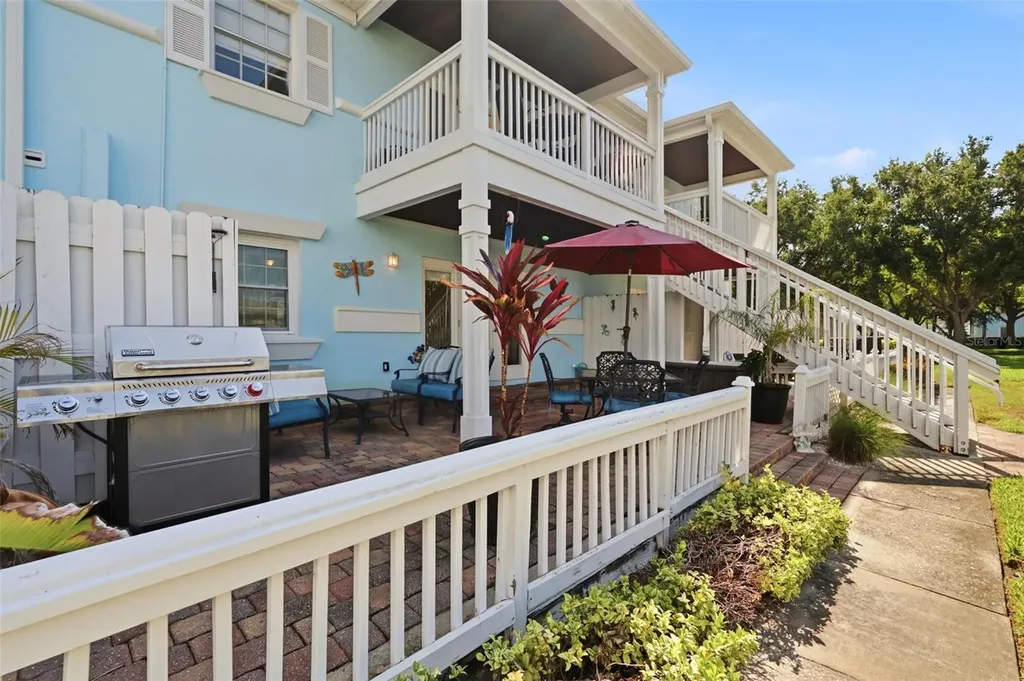 5191 Salmon Drive SE St Petersburg FL 33705