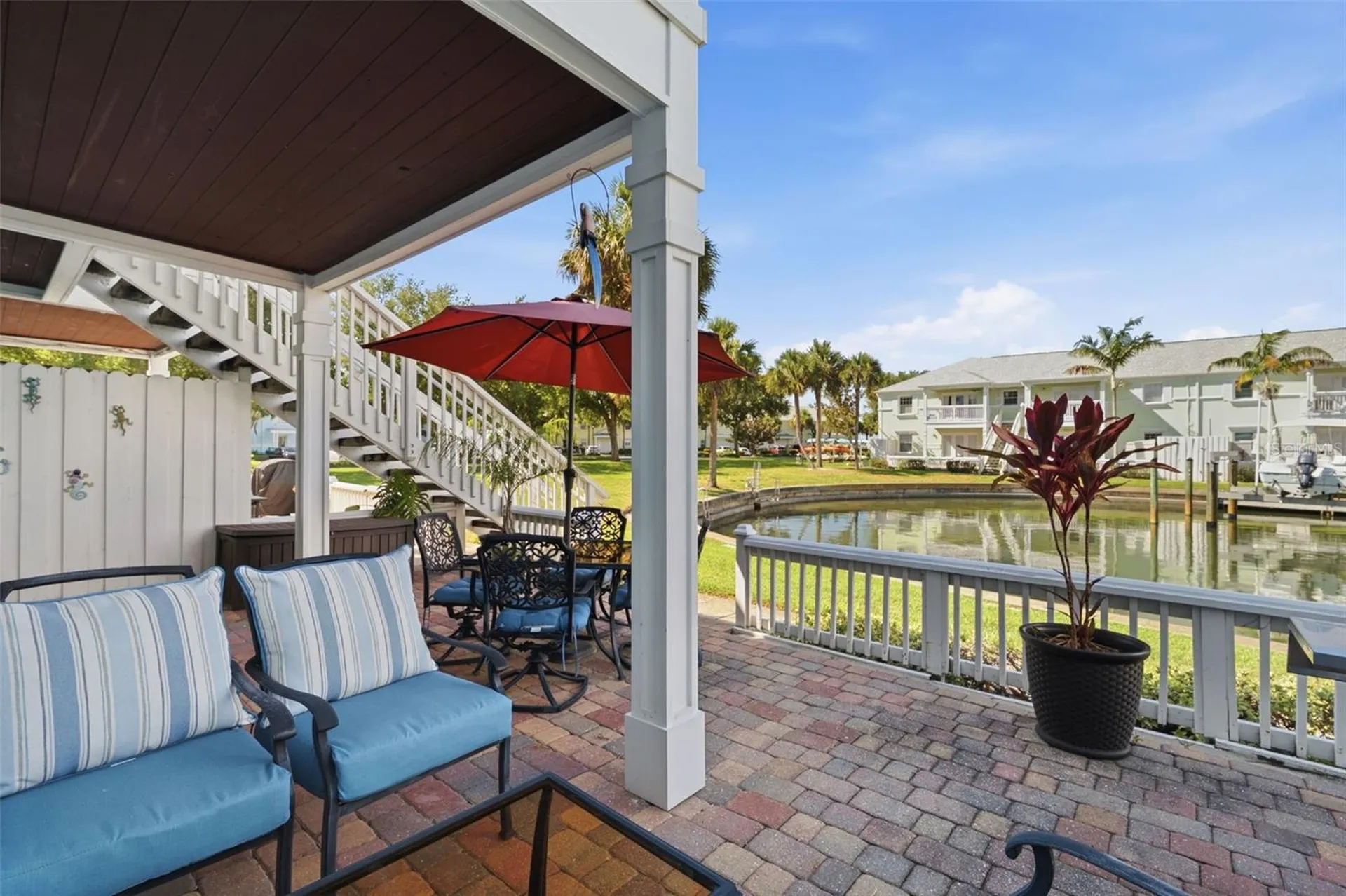 5191 Salmon Drive SE St Petersburg FL 33705