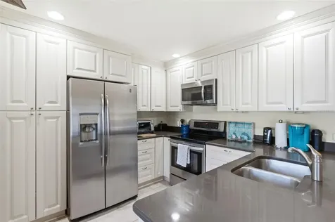 5191 Salmon Drive SE St Petersburg FL 33705