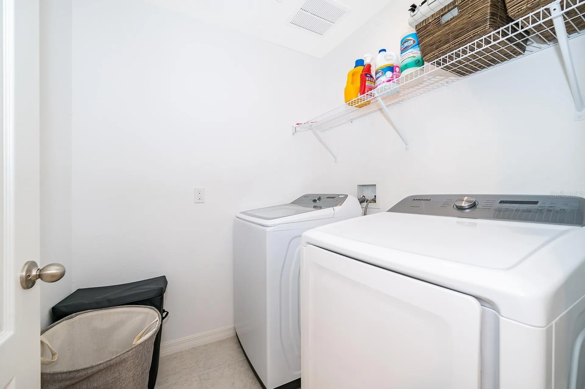 664 Benoi Drive Davenport FL 33896