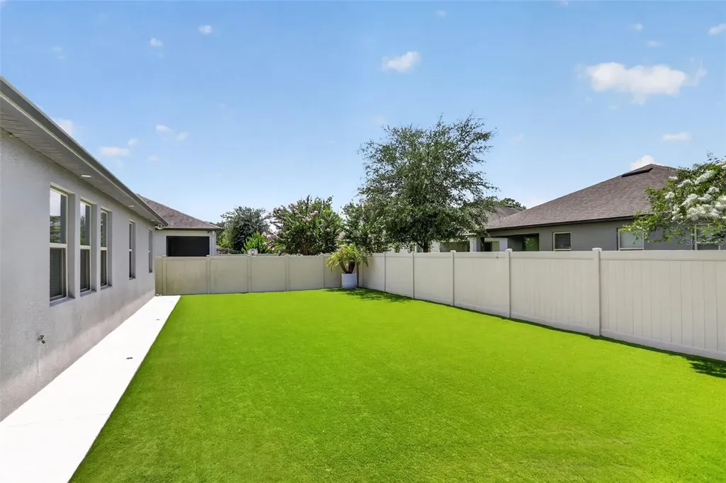 5352 Costa Del Sol Drive St Cloud FL 34771