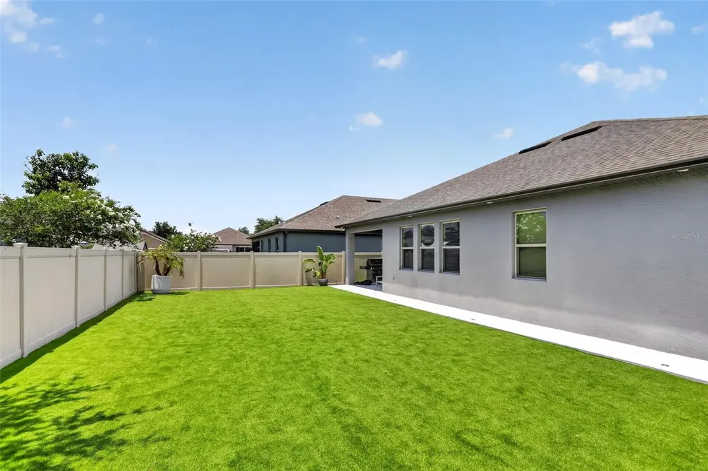5352 Costa Del Sol Drive St Cloud FL 34771
