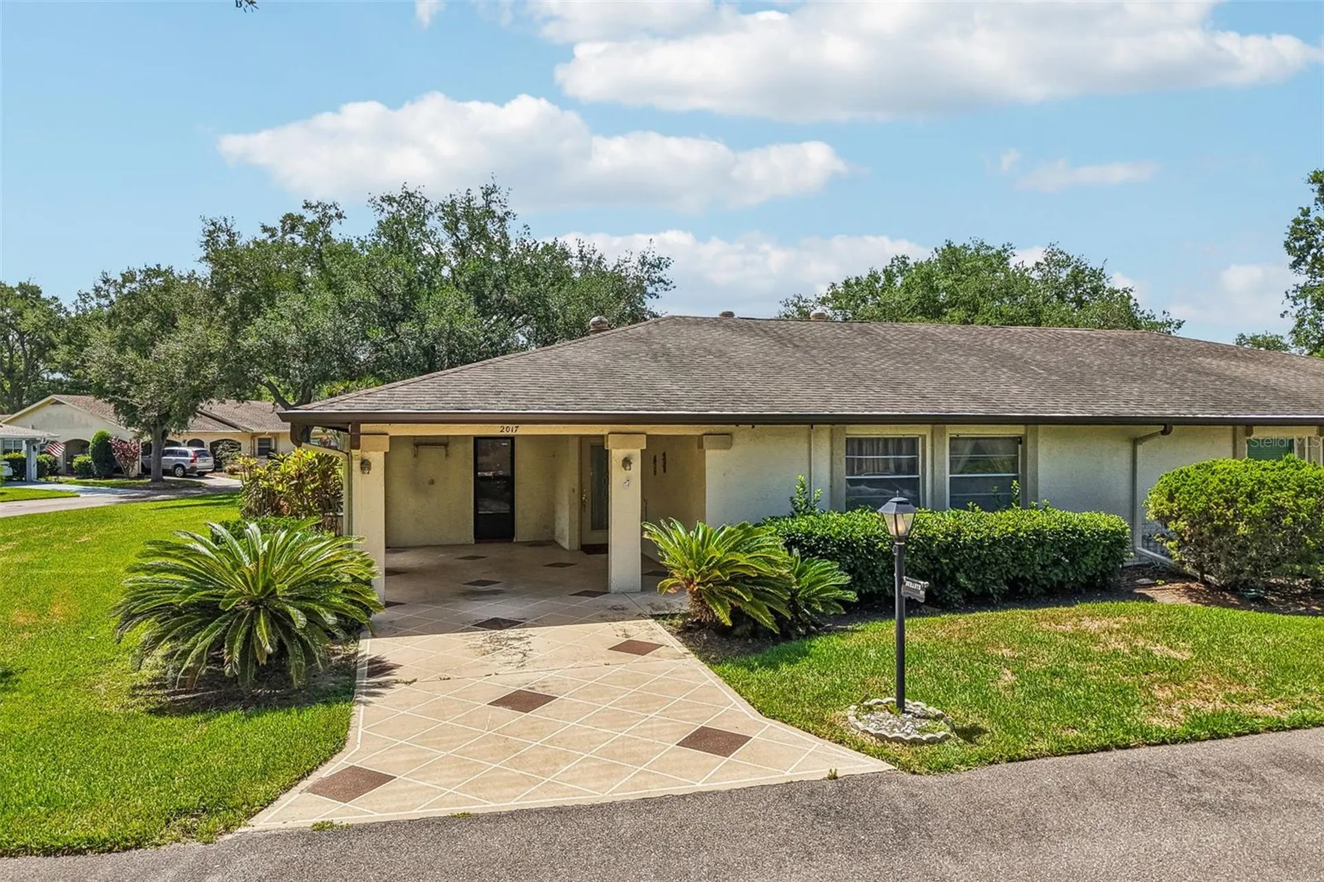 2017 Hampstead Circle Sun City Center FL 33573
