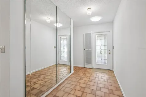 2017 Hampstead Circle Sun City Center FL 33573