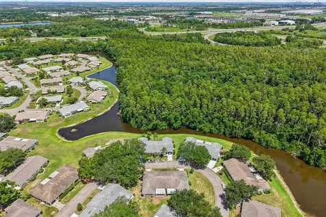 2017 Hampstead Circle Sun City Center FL 33573