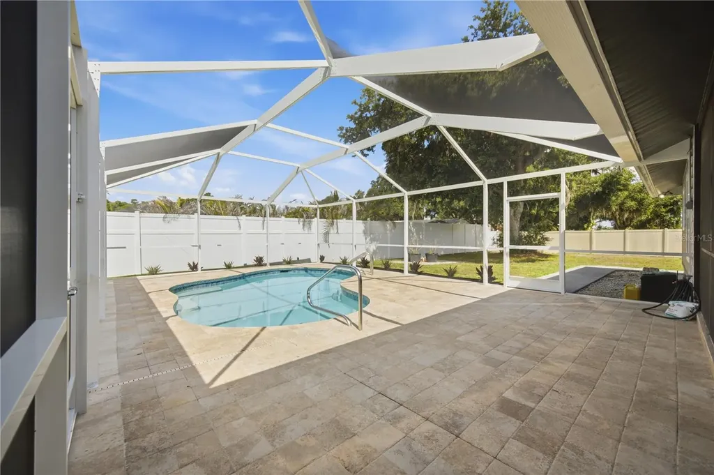 1964 Par Place Sarasota FL 34240