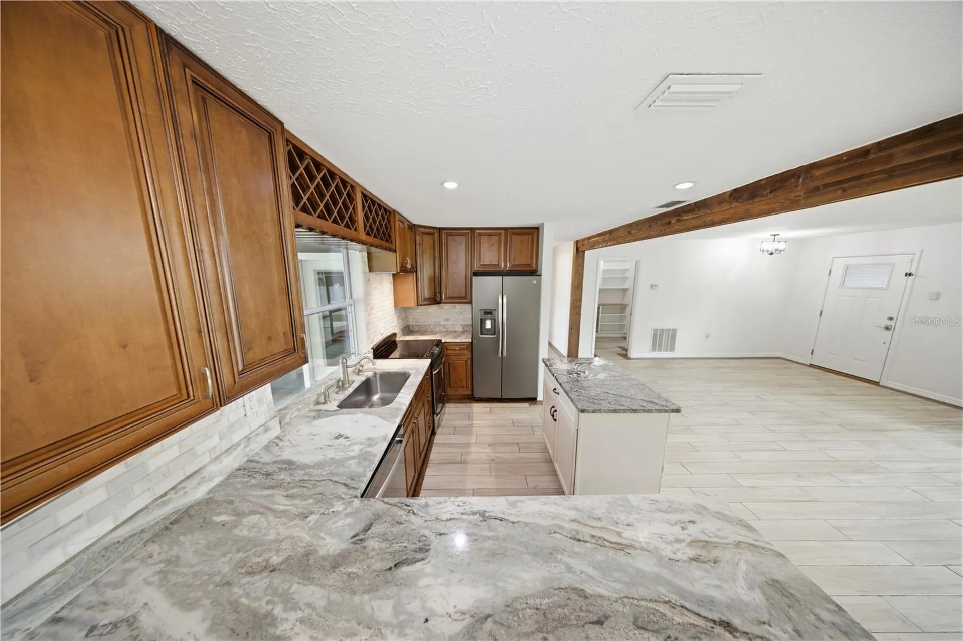 1964 Par Place Sarasota FL 34240