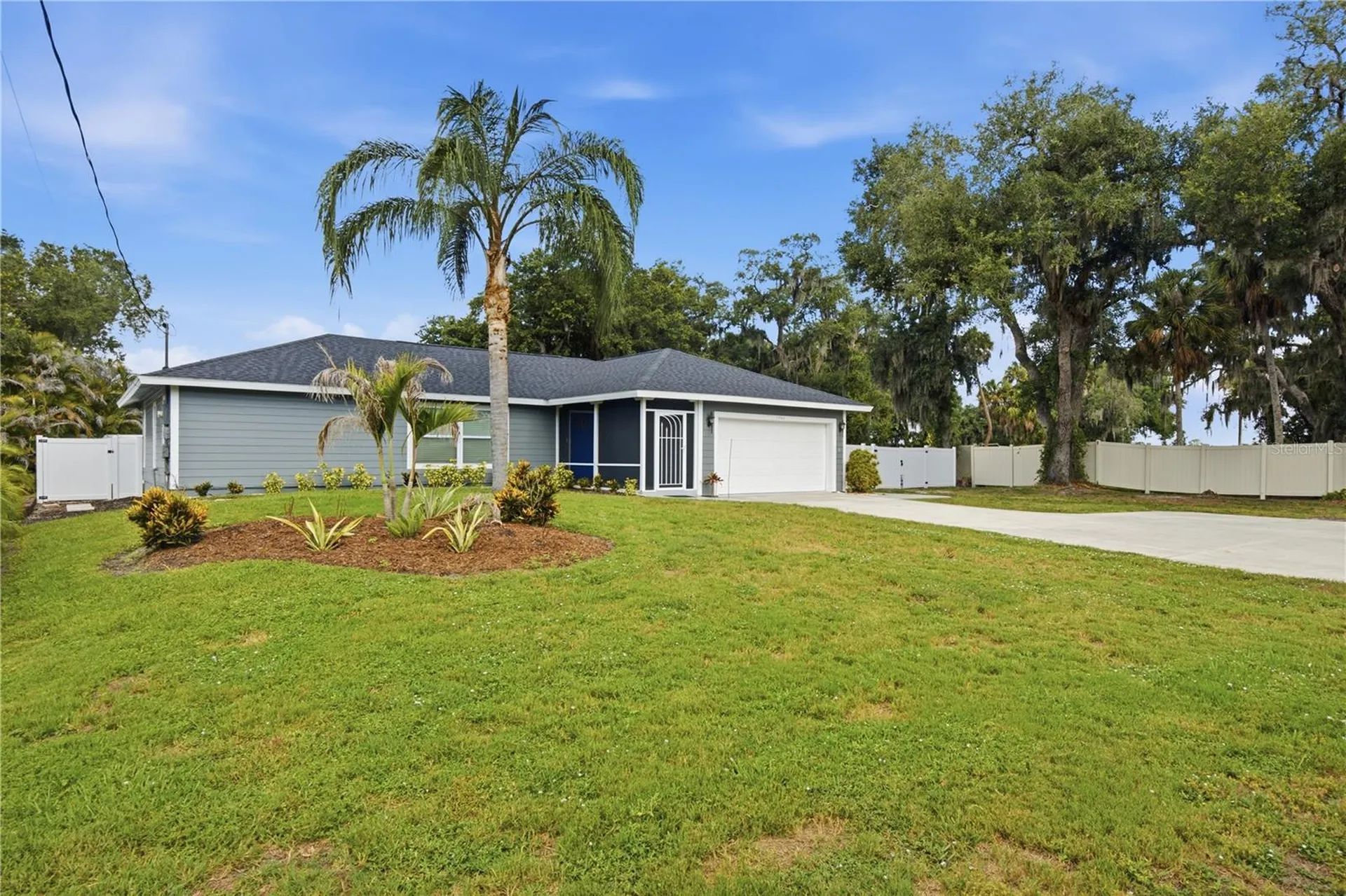 1964 Par Place Sarasota FL 34240