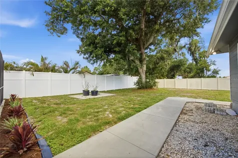 1964 Par Place Sarasota FL 34240