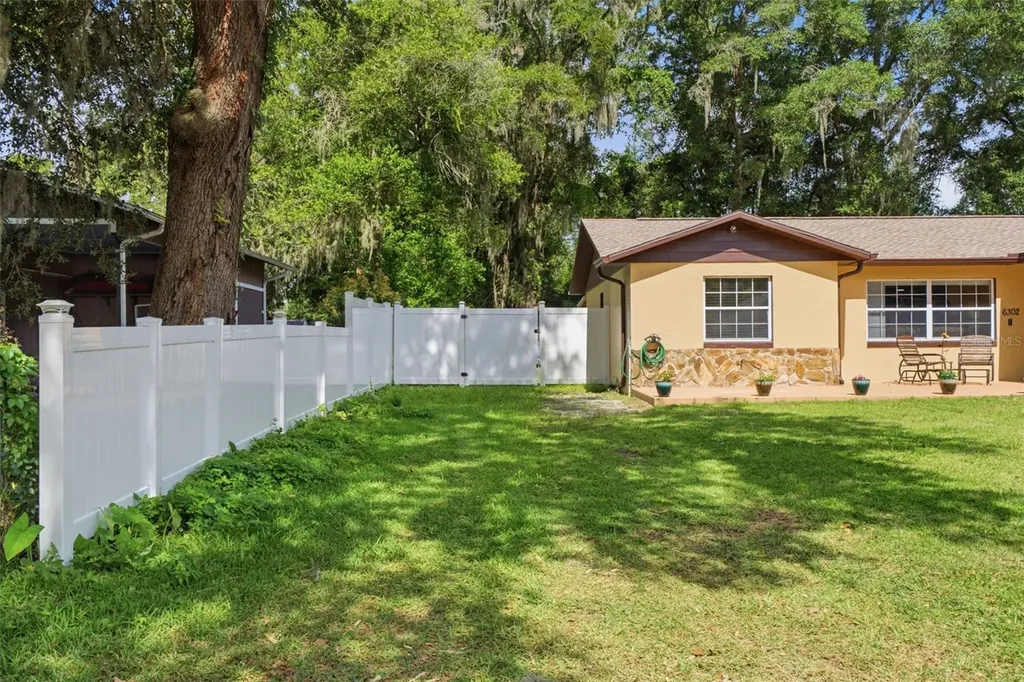 6302 NW 67th Terrace Ocala FL 34482