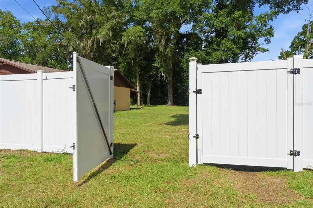 6302 NW 67th Terrace Ocala FL 34482