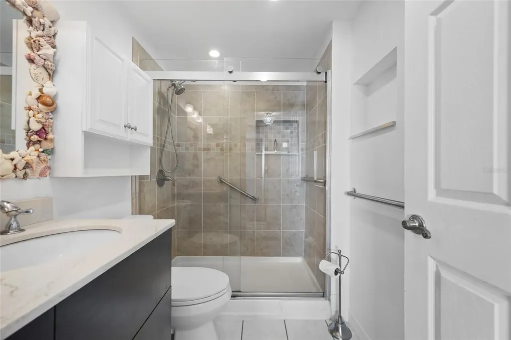 1847 Shore Drive S St Petersburg FL 33707