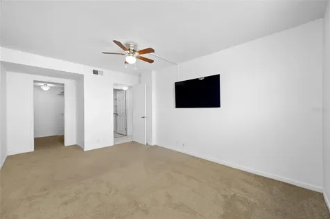 1847 Shore Drive S St Petersburg FL 33707