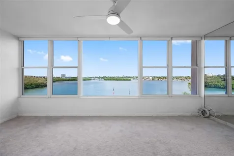 1847 Shore Drive S St Petersburg FL 33707