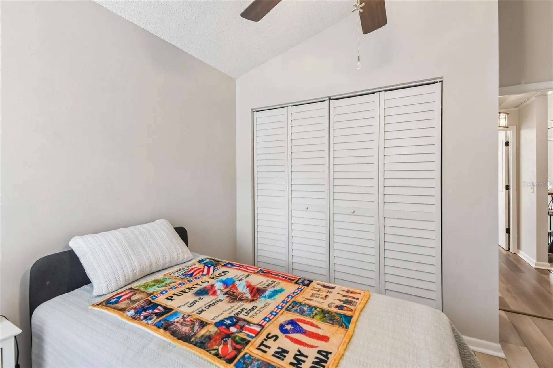 8709 Busch Oaks Street Tampa FL 33617