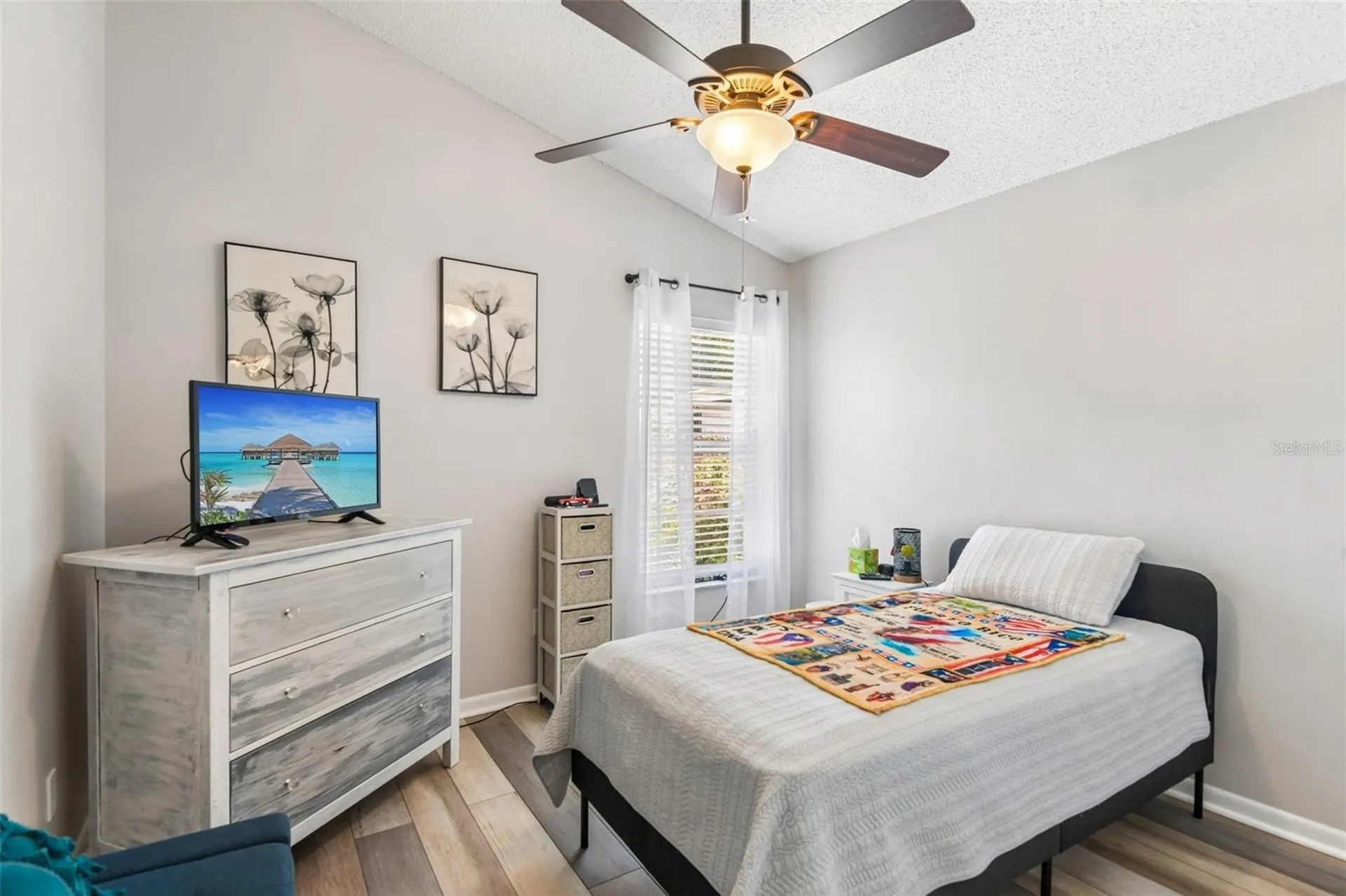 8709 Busch Oaks Street Tampa FL 33617