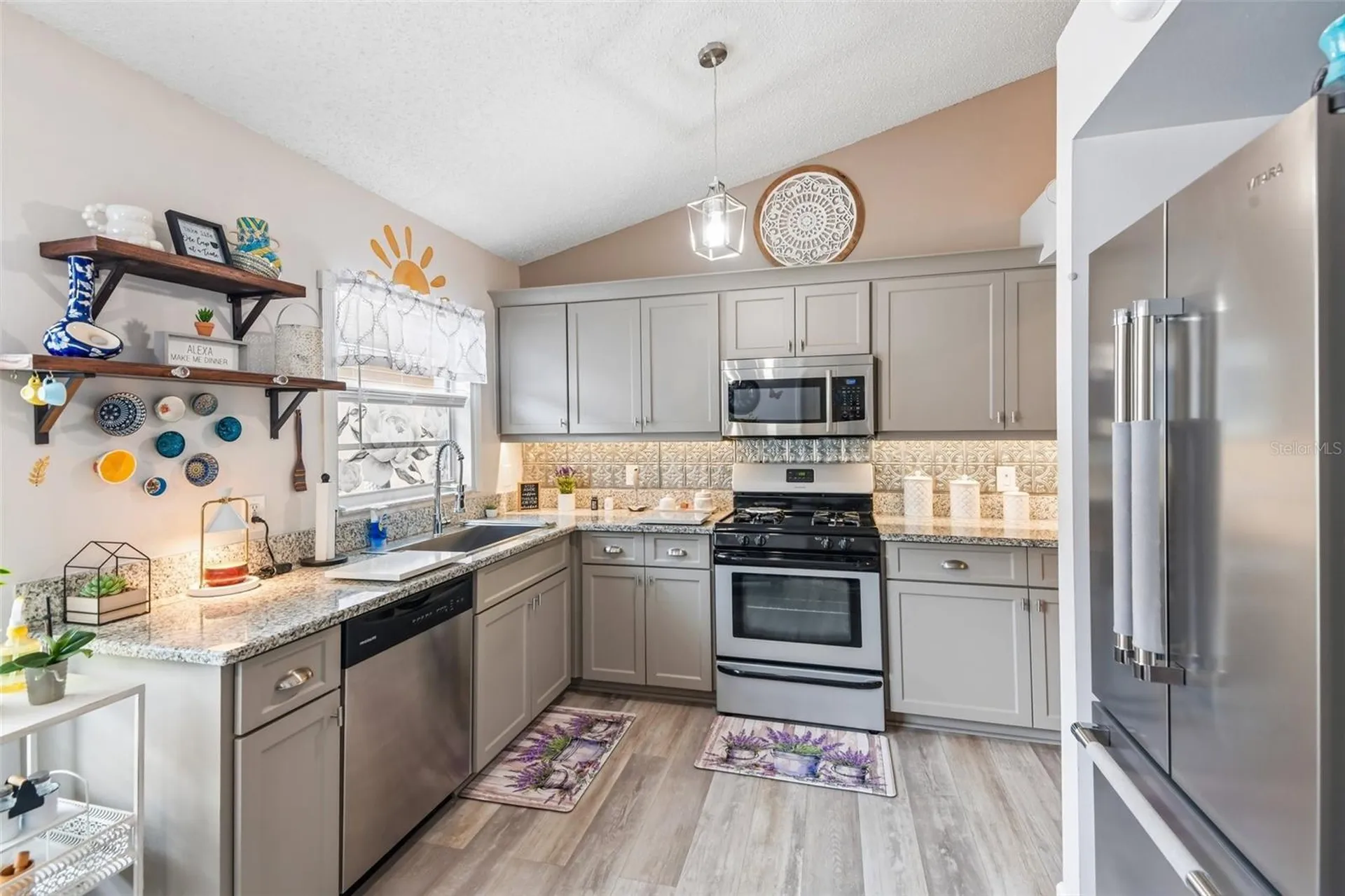 8709 Busch Oaks Street Tampa FL 33617