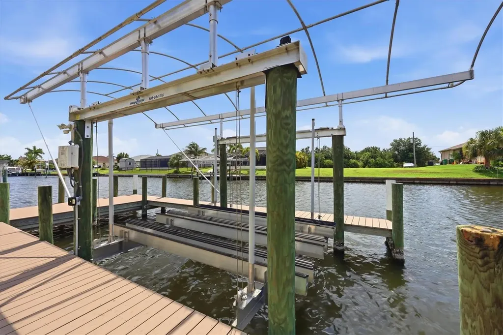 9404 Spring Circle Port Charlotte FL 33981