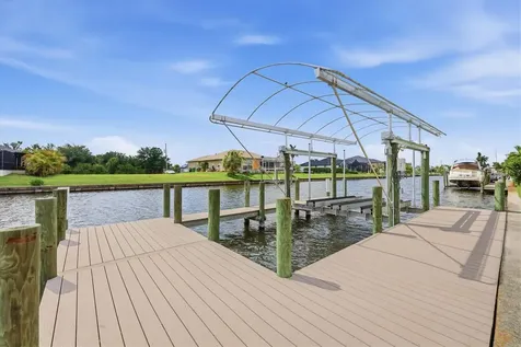 9404 Spring Circle Port Charlotte FL 33981