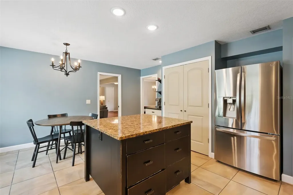 1653 Windy Bluff Point Longwood FL 32750