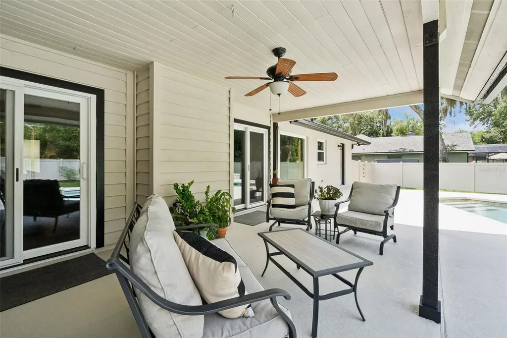 1653 Windy Bluff Point Longwood FL 32750