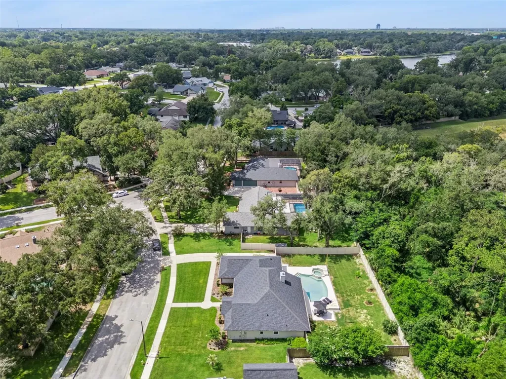 1653 Windy Bluff Point Longwood FL 32750