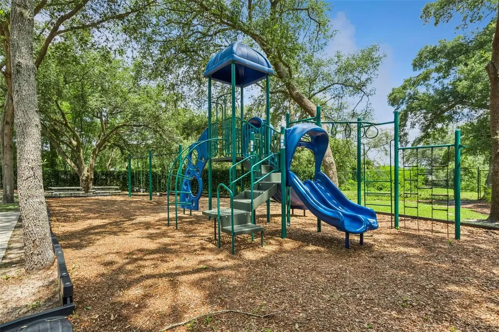 1653 Windy Bluff Point Longwood FL 32750