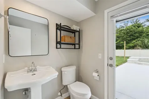 1653 Windy Bluff Point Longwood FL 32750