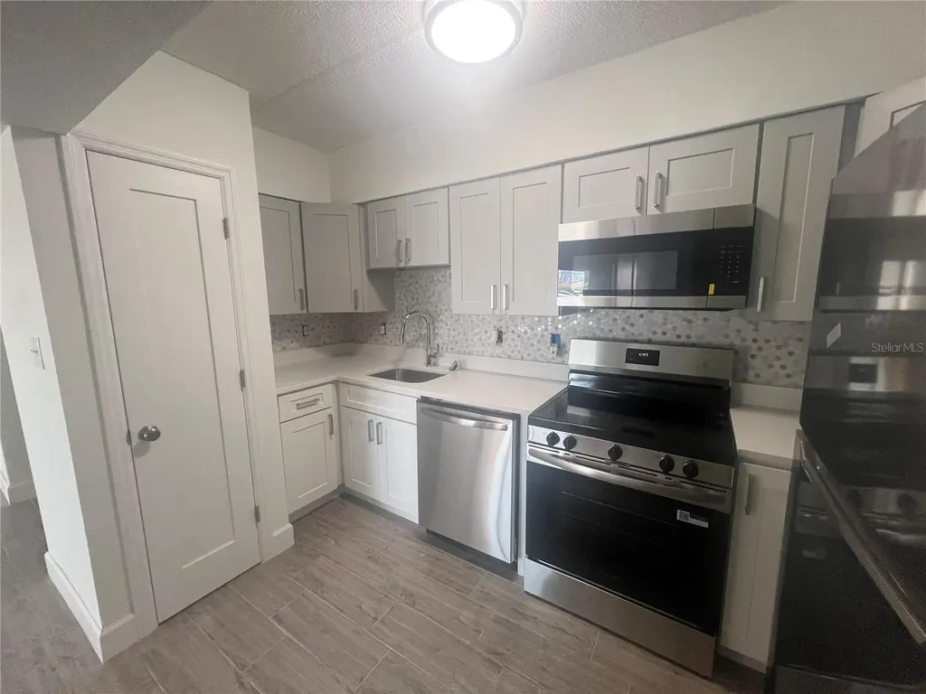 10365 Paradise Boulevard St Petersburg FL 33706