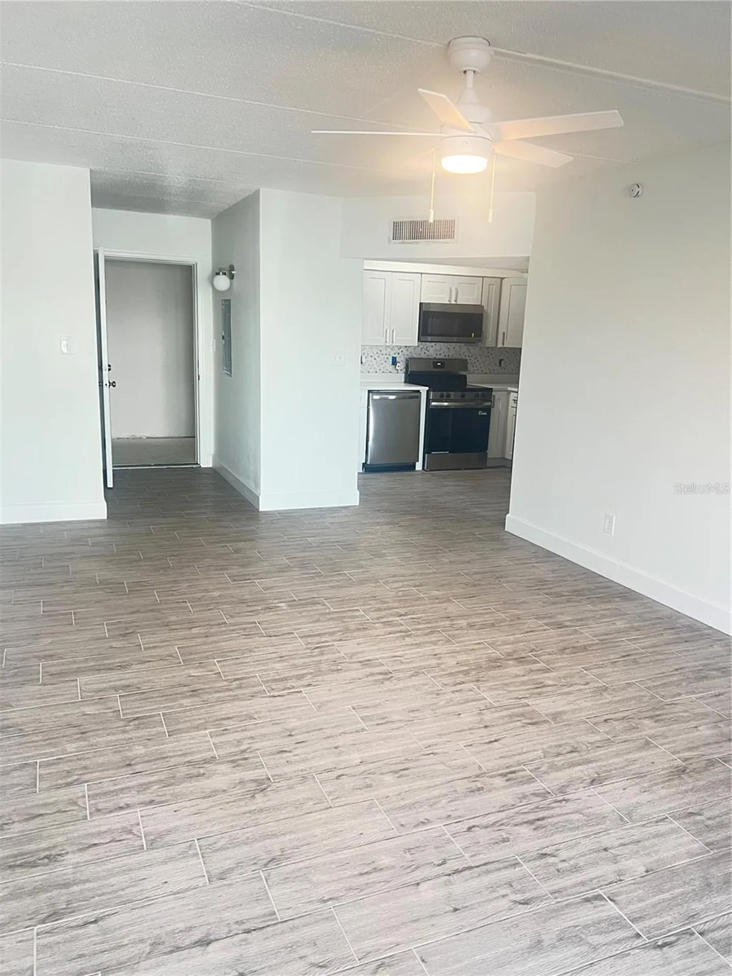 10365 Paradise Boulevard St Petersburg FL 33706