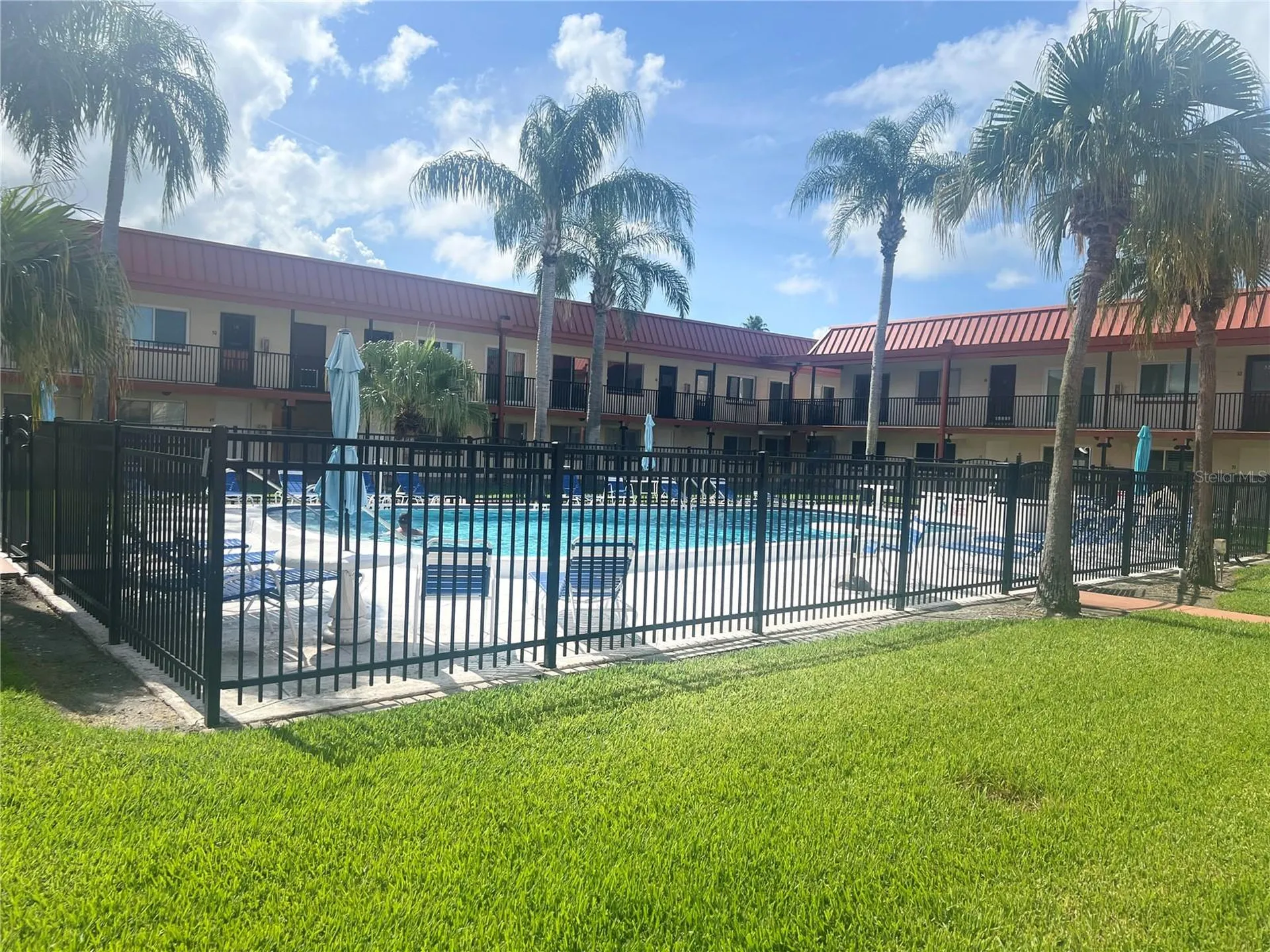 10365 Paradise Boulevard St Petersburg FL 33706